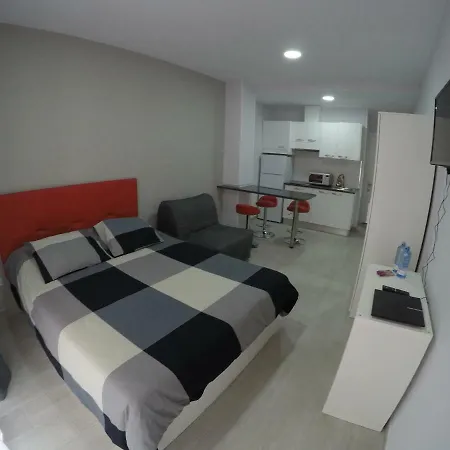 Canteras Leon Apartment *